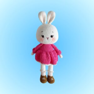 Crochet Bunny in Pleated Dress-02